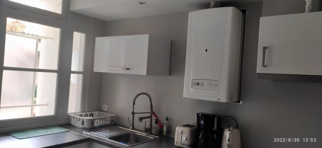 Beau F3, Renove, Calme, En Plein Centre De Nimes Apartment Exterior foto